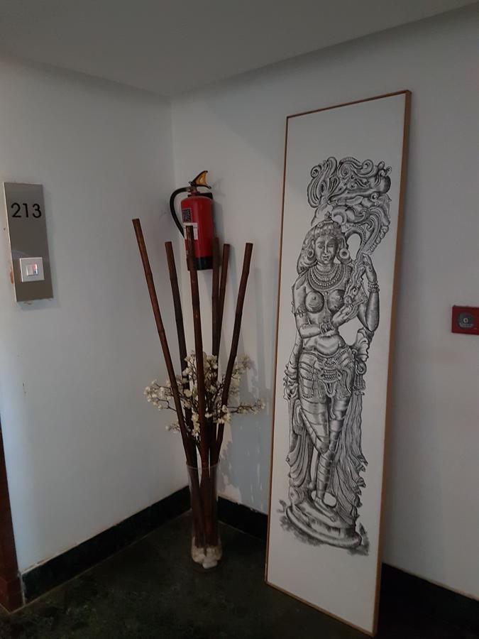 Urvashi Residency Hotel Chennai Luaran gambar
