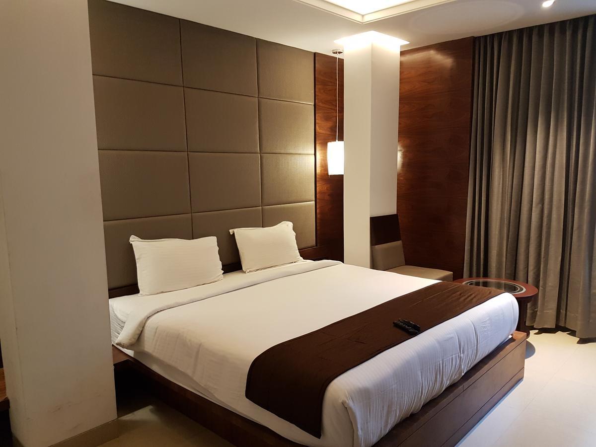 Urvashi Residency Hotel Chennai Luaran gambar