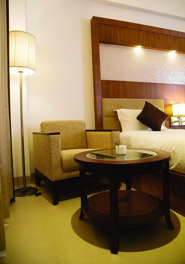 Urvashi Residency Hotel Chennai Luaran gambar